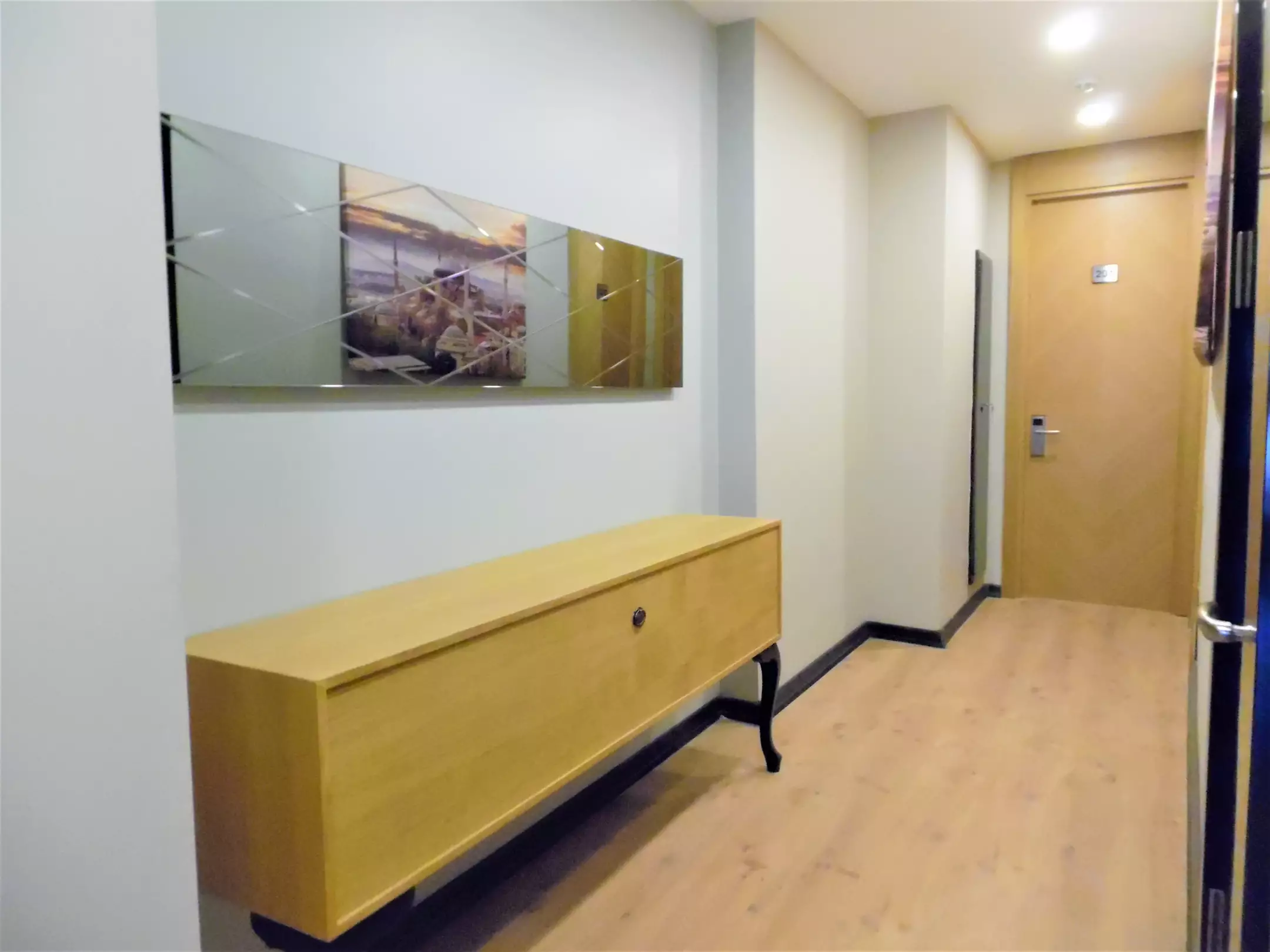 Alibaba https://cdn.alibaba.ir/ostorage/hotel-accommodation-images/687fa3faa1e6f83605b7cf86_Istanbul-Vvr-Hotel-0.webp