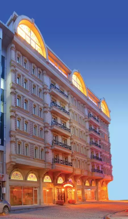 Alibaba https://cdn.alibaba.ir/ostorage/hotel-accommodation-images/687fa783a1e6f83605b7d867_Istanbul-Marmaray-0.webp