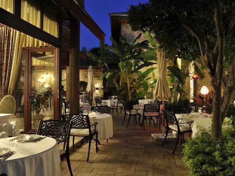 هتل تووانا آنتالیا