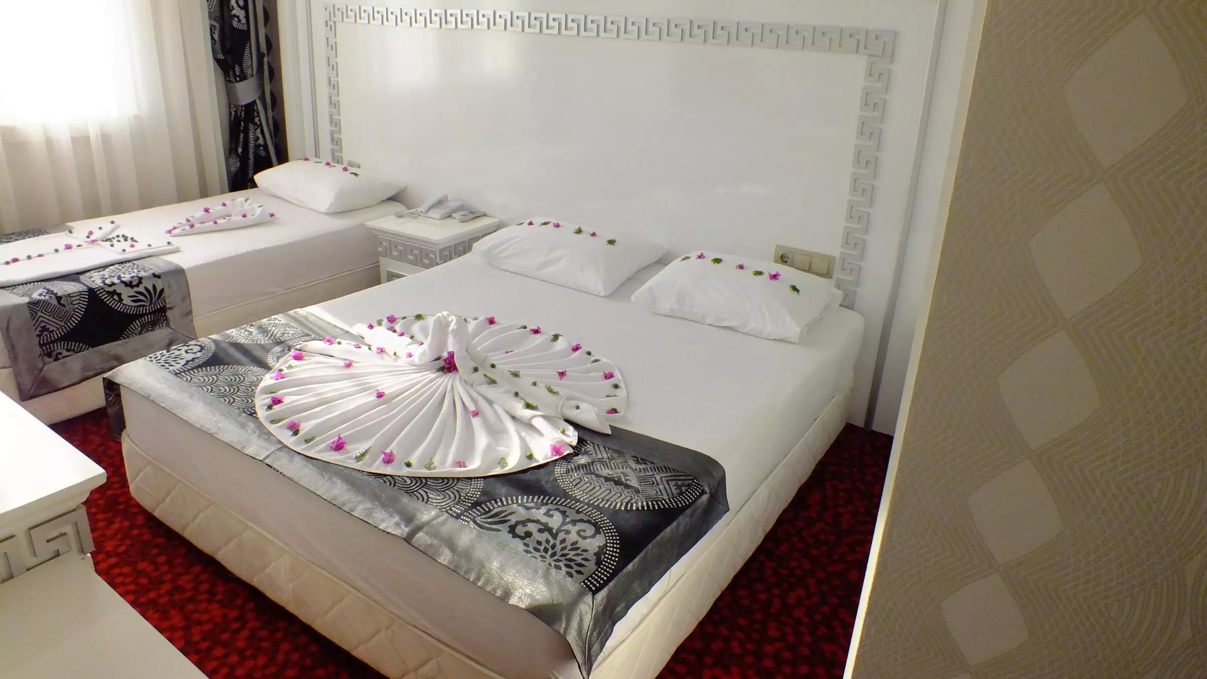 هتل اسپینا آنتالیا