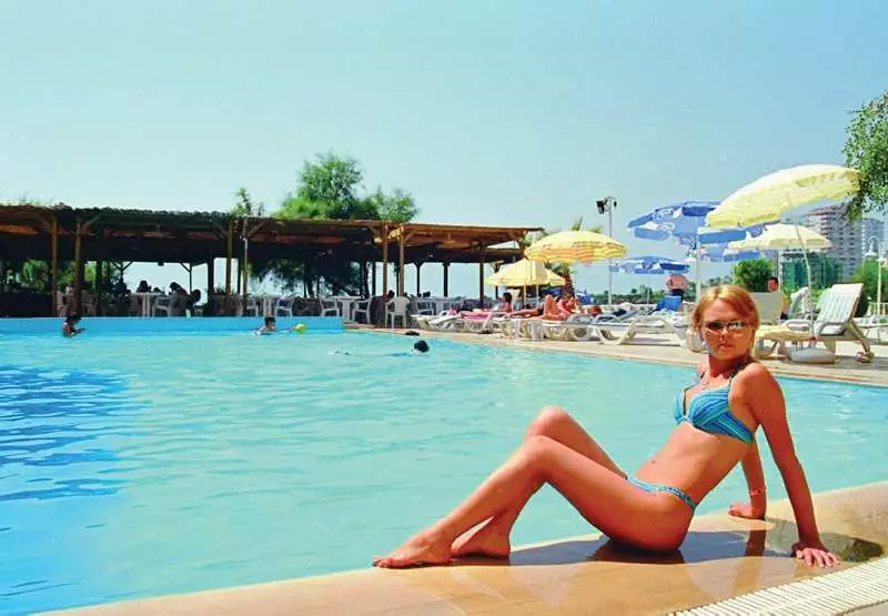 هتل Qinn Hotels آنتالیا