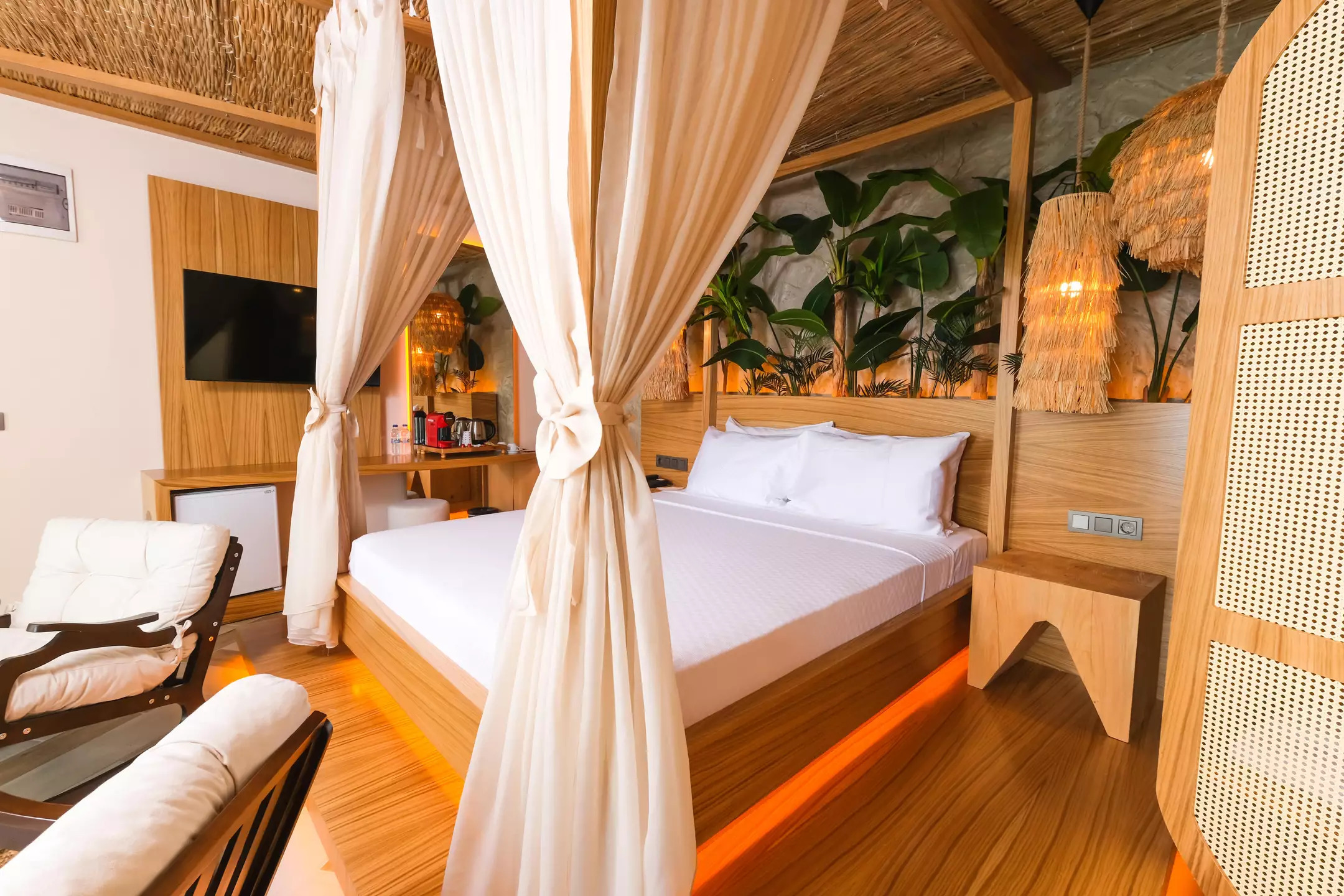 هتل بیلمهای کلاس آنتالیا