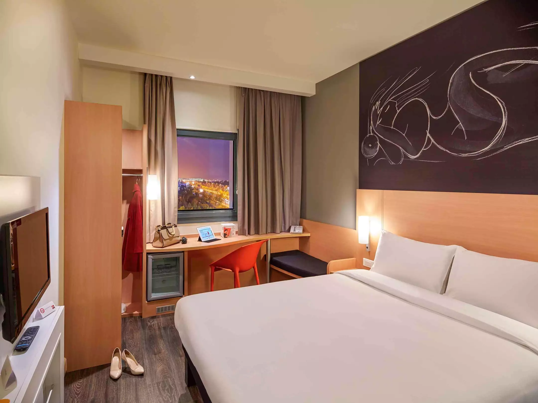 Alibaba https://cdn.alibaba.ir/ostorage/hotel-accommodation-images/6885f7b9ac13a7ed0d857852_Ankara-ibis-Ankara-Airport-0.webp