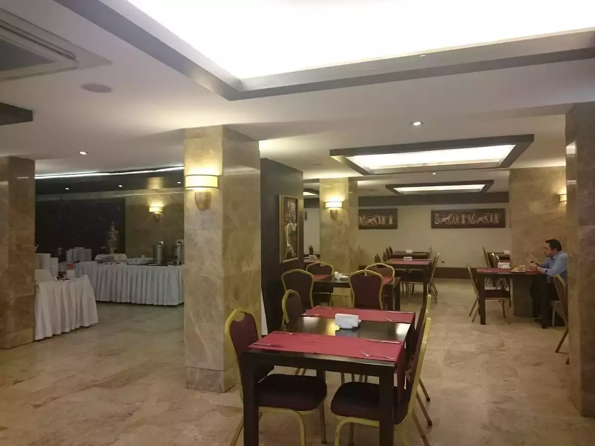هتل بویوک اوراتو وان
