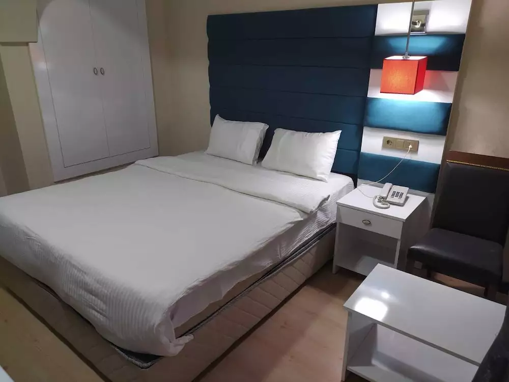 هتل آتنا لایف وان