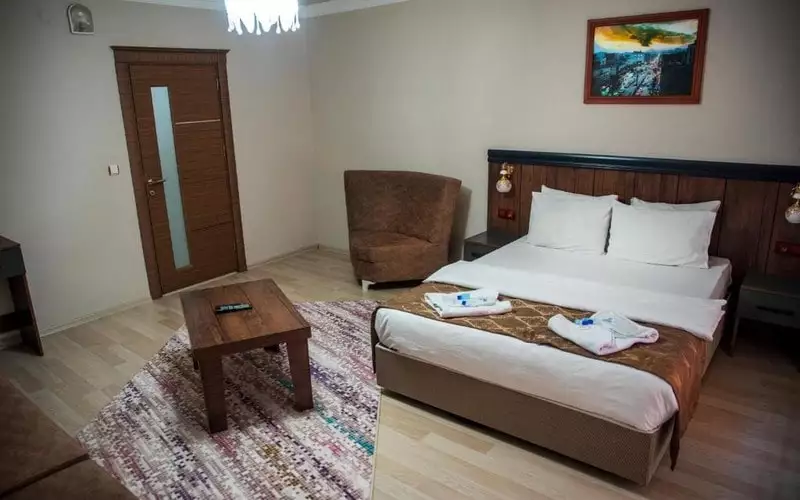 Alibaba https://cdn.alibaba.ir/ostorage/hotel-accommodation-images/6885fbceac13a7ed0d858158_Van-Comfort-Suites-0.webp