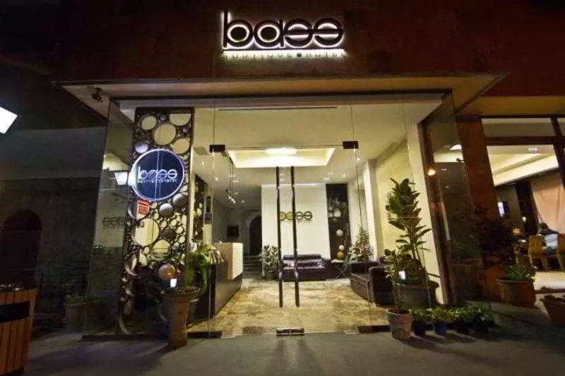 Alibaba https://cdn.alibaba.ir/ostorage/hotel-accommodation-images/6888a2ccac13a7ed0d85834d_Yerevan-Bass-Boutique-Hotel-0.webp