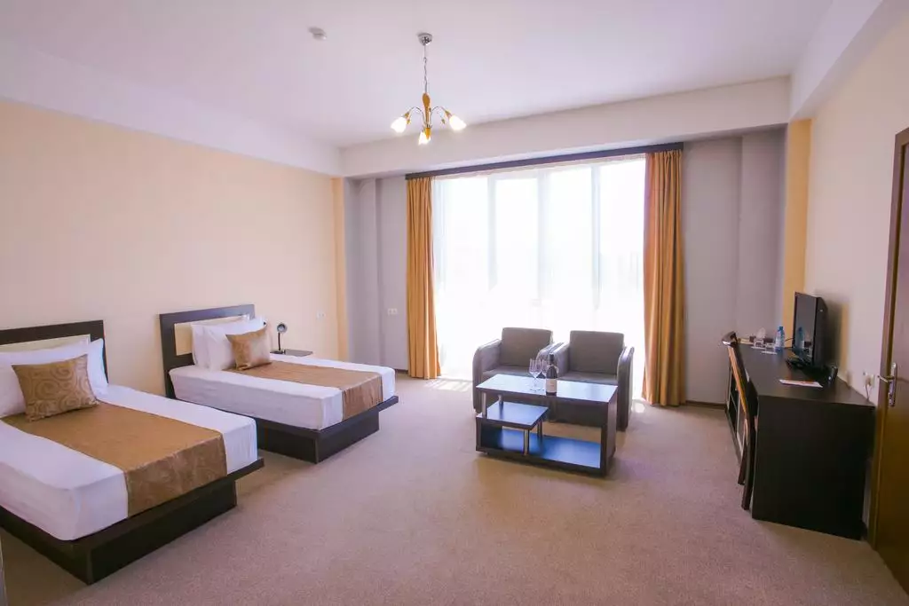 Alibaba https://cdn.alibaba.ir/ostorage/hotel-accommodation-images/6888a3aaac13a7ed0d85852b_Yerevan-Ani-Central-Inn-0.webp