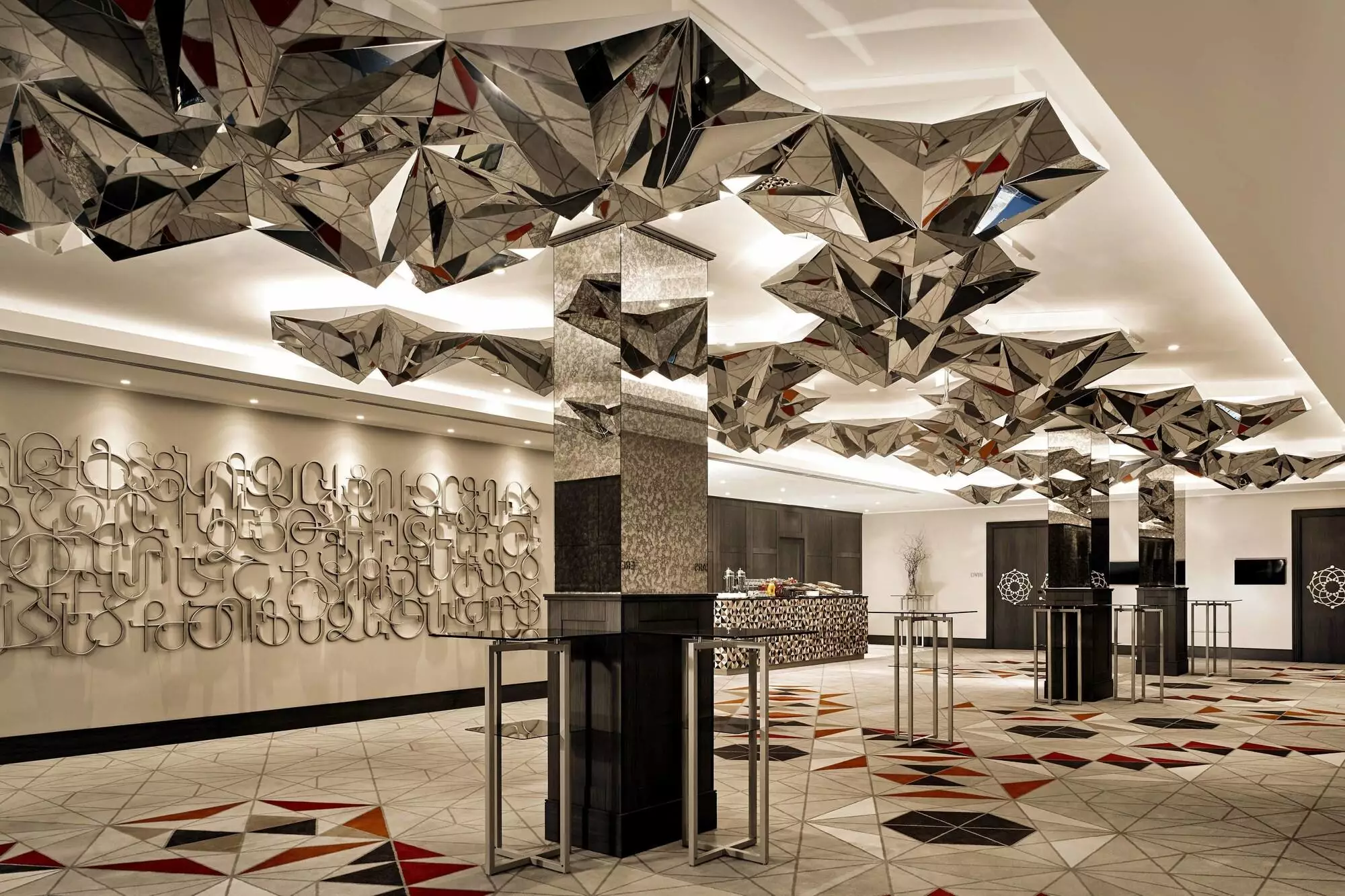 Alibaba https://cdn.alibaba.ir/ostorage/hotel-accommodation-images/6888a4b3ac13a7ed0d8587c3_Yerevan-The-Alexander-a-Luxury-Collection-Hotel-0.webp