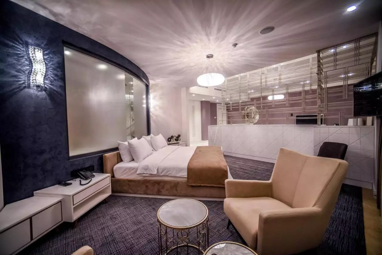 Alibaba https://cdn.alibaba.ir/ostorage/hotel-accommodation-images/6888a52dac13a7ed0d8588bd_Yerevan-Aghababyan-s-Hotel-0.webp