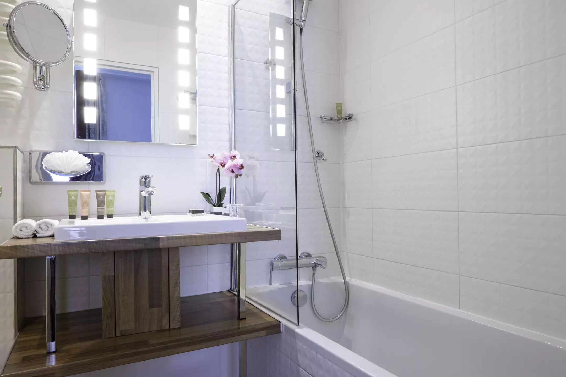 هتل Hôtel Bradford Elysées پاریس