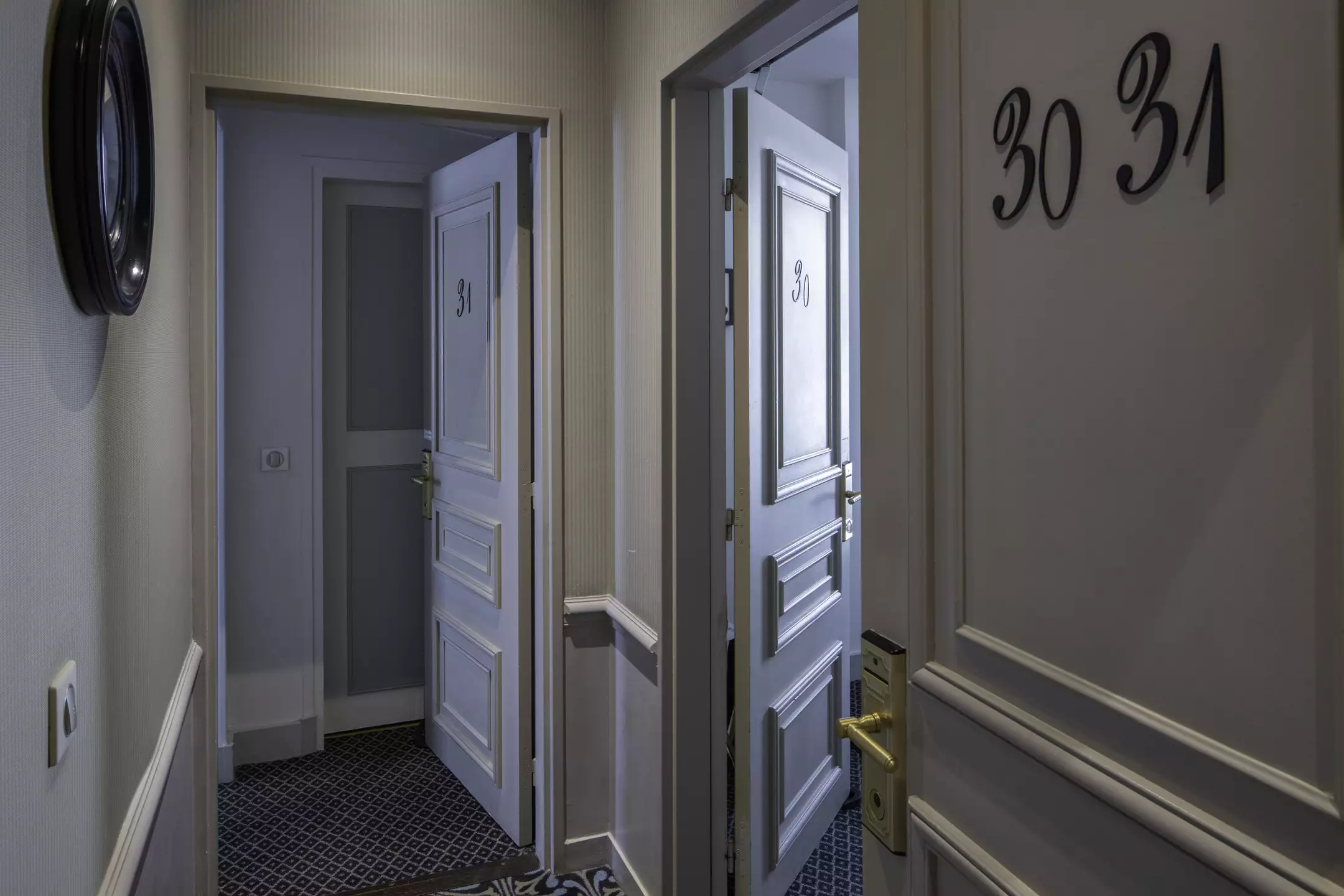 هتل Hôtel Bradford Elysées پاریس