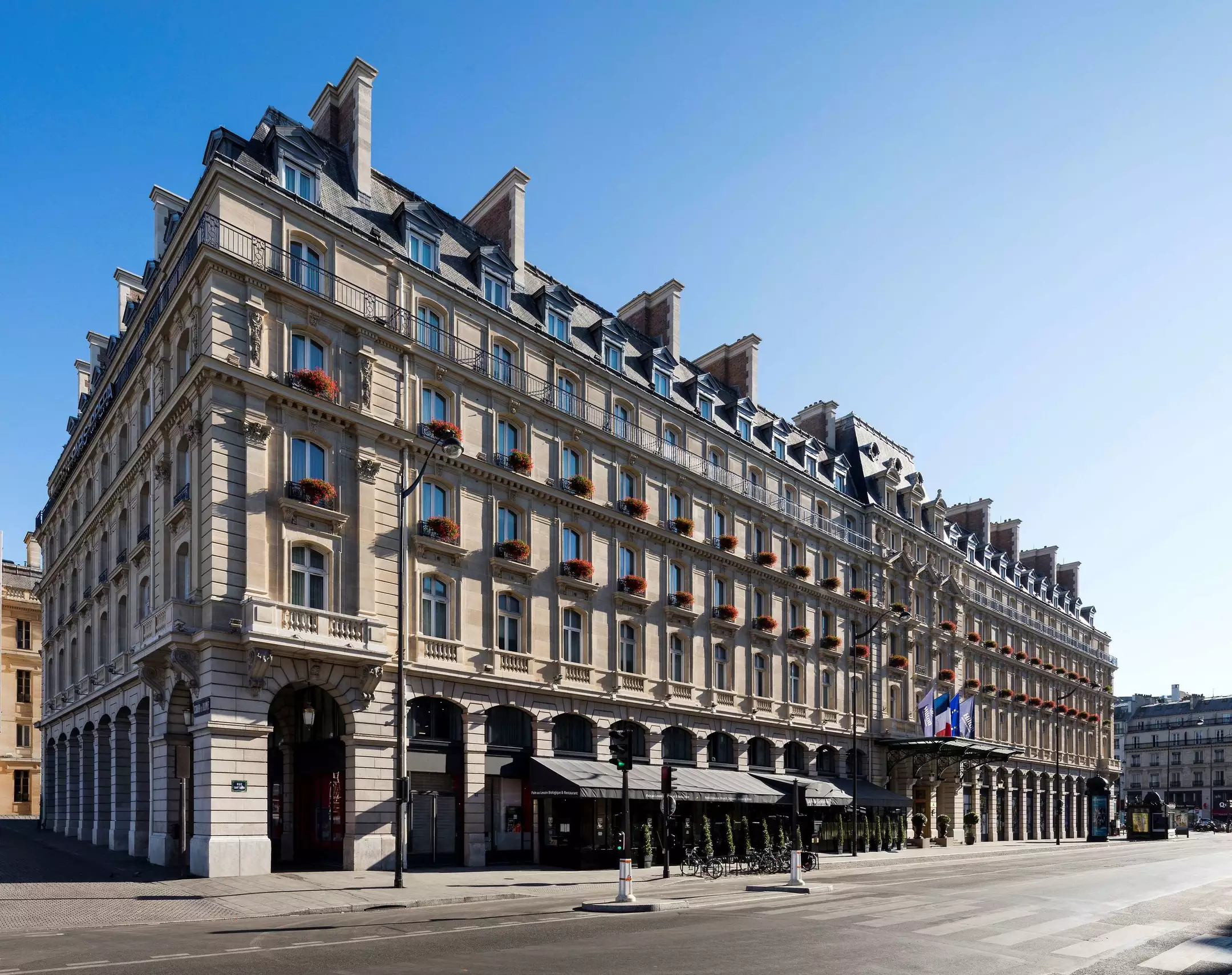 Alibaba https://cdn.alibaba.ir/ostorage/hotel-accommodation-images/6888a82fac13a7ed0d858f11_Paris-Hilton-Paris-Opera-0.webp