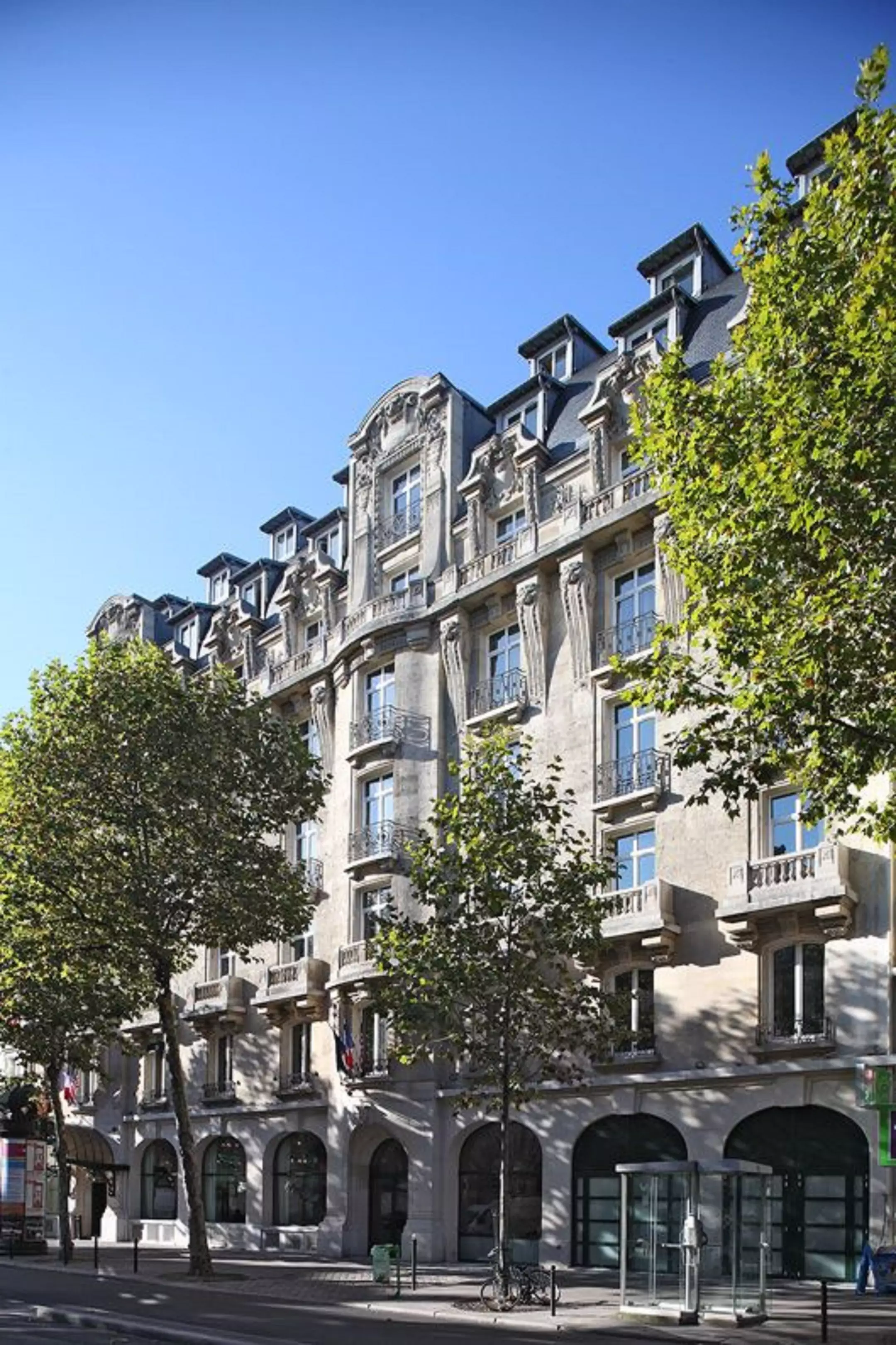 هتل Holiday Inn Paris - Gare de Lyon Bastille پاریس