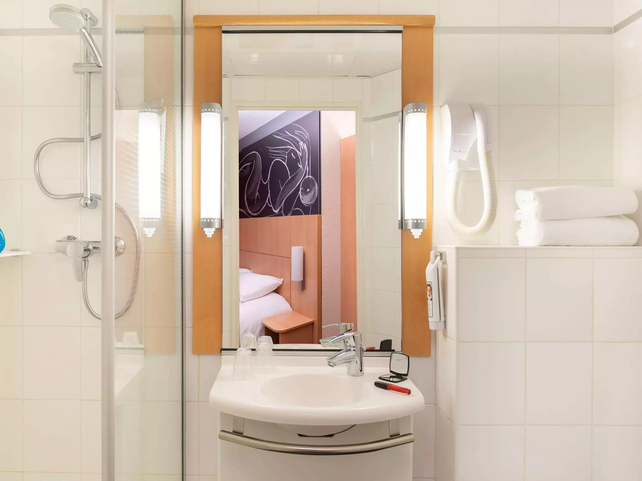 Alibaba https://cdn.alibaba.ir/ostorage/hotel-accommodation-images/6888ab52ac13a7ed0d85953e_Paris-ibis-Paris-Gare-de-Lyon-Diderot-12-me-0.webp