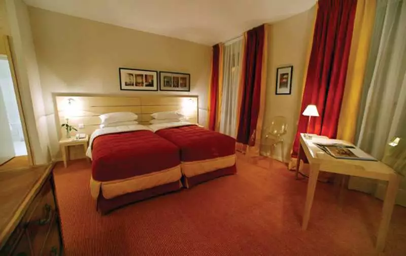 Alibaba https://cdn.alibaba.ir/ostorage/hotel-accommodation-images/6888acafac13a7ed0d8597db_Paris-H-tel-Lorette-0.webp