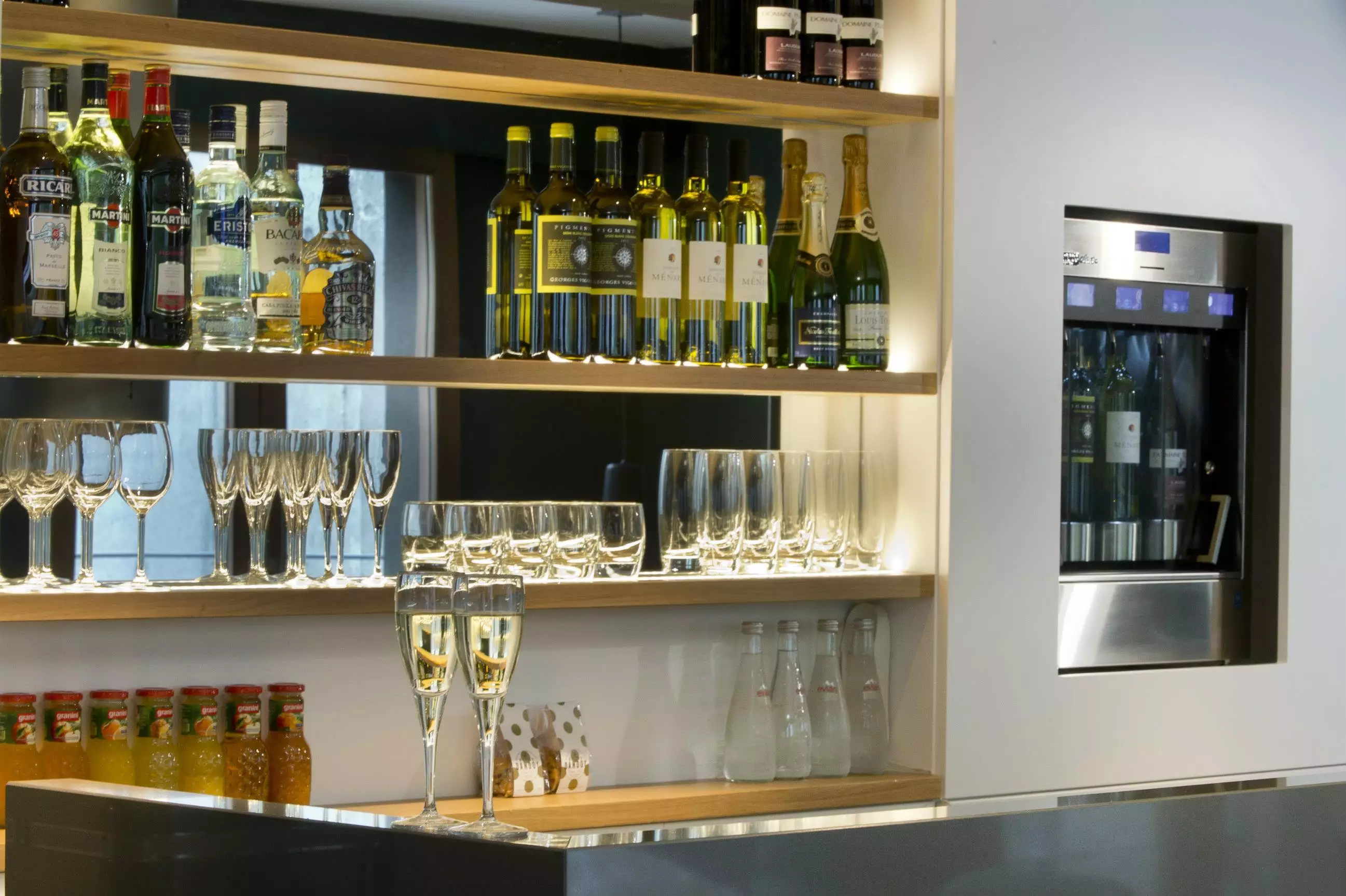 هتل ۹ مونپارناس پاریس