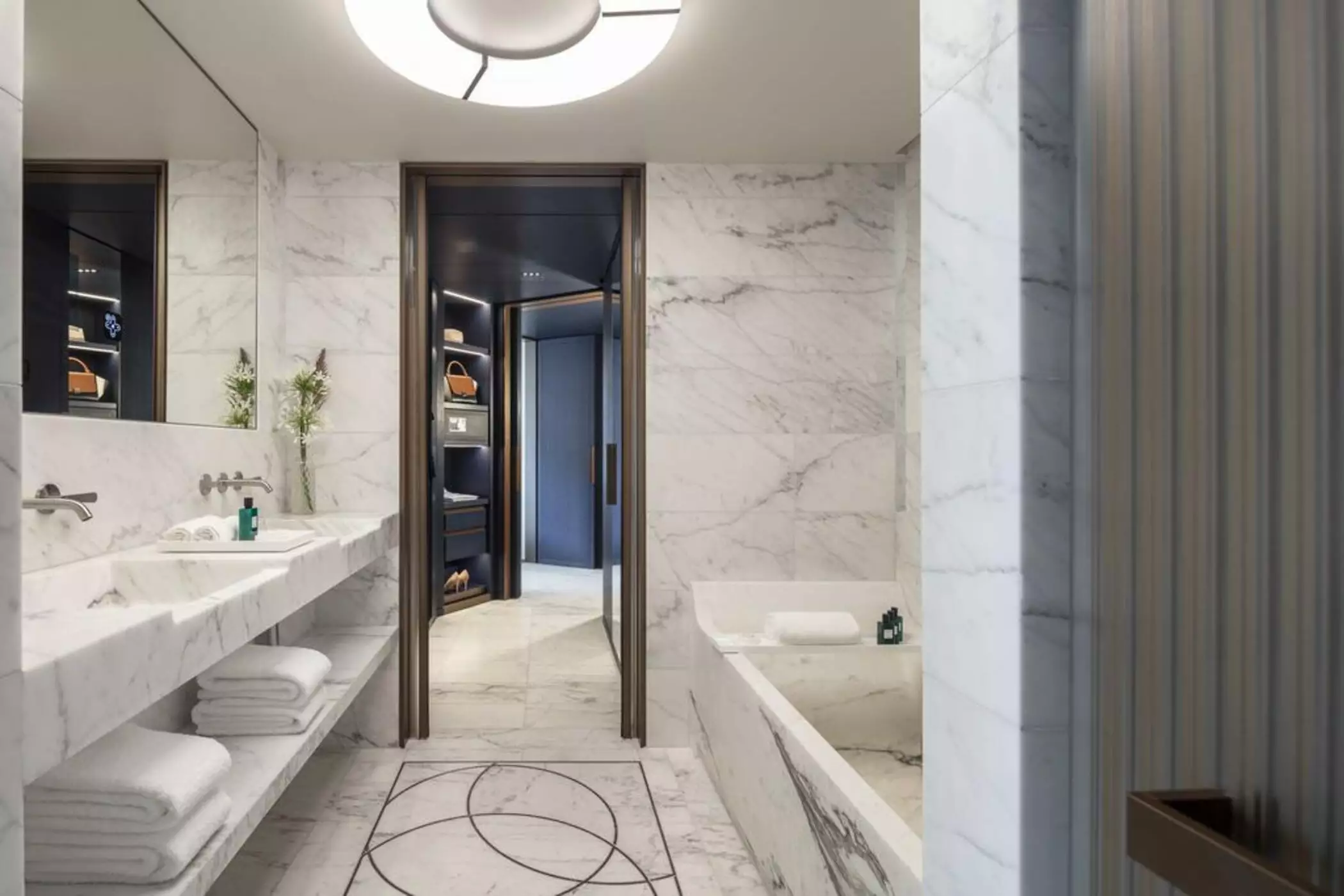 هتل Hotel Lutetia پاریس