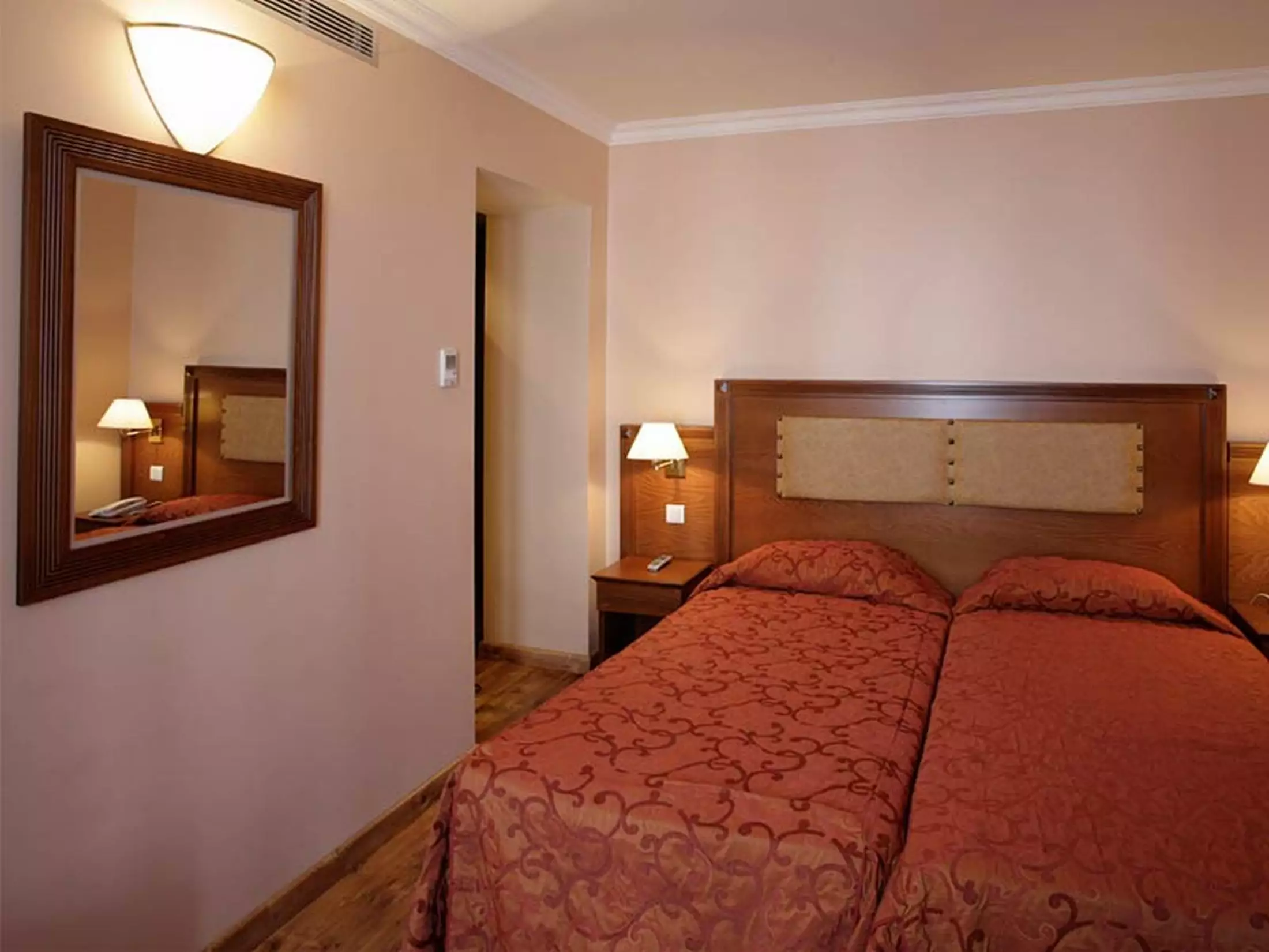 هتل 121 Paris پاریس