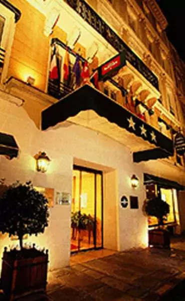 هتل Mercure Paris Opéra Garnier Hotel & Spa پاریس