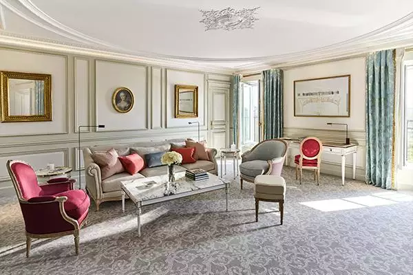 Alibaba https://cdn.alibaba.ir/ostorage/hotel-accommodation-images/6888adc2ac13a7ed0d859a36_Paris-Le-Meurice-0.webp