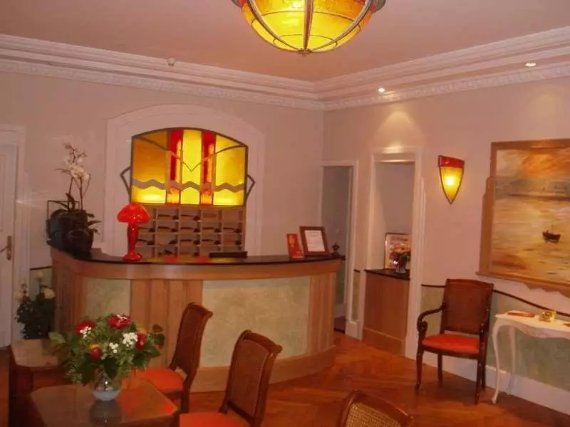 هتل Le Meurice پاریس