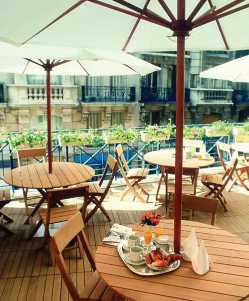 هتل Mercure Paris Gare Du Nord La Fayette پاریس