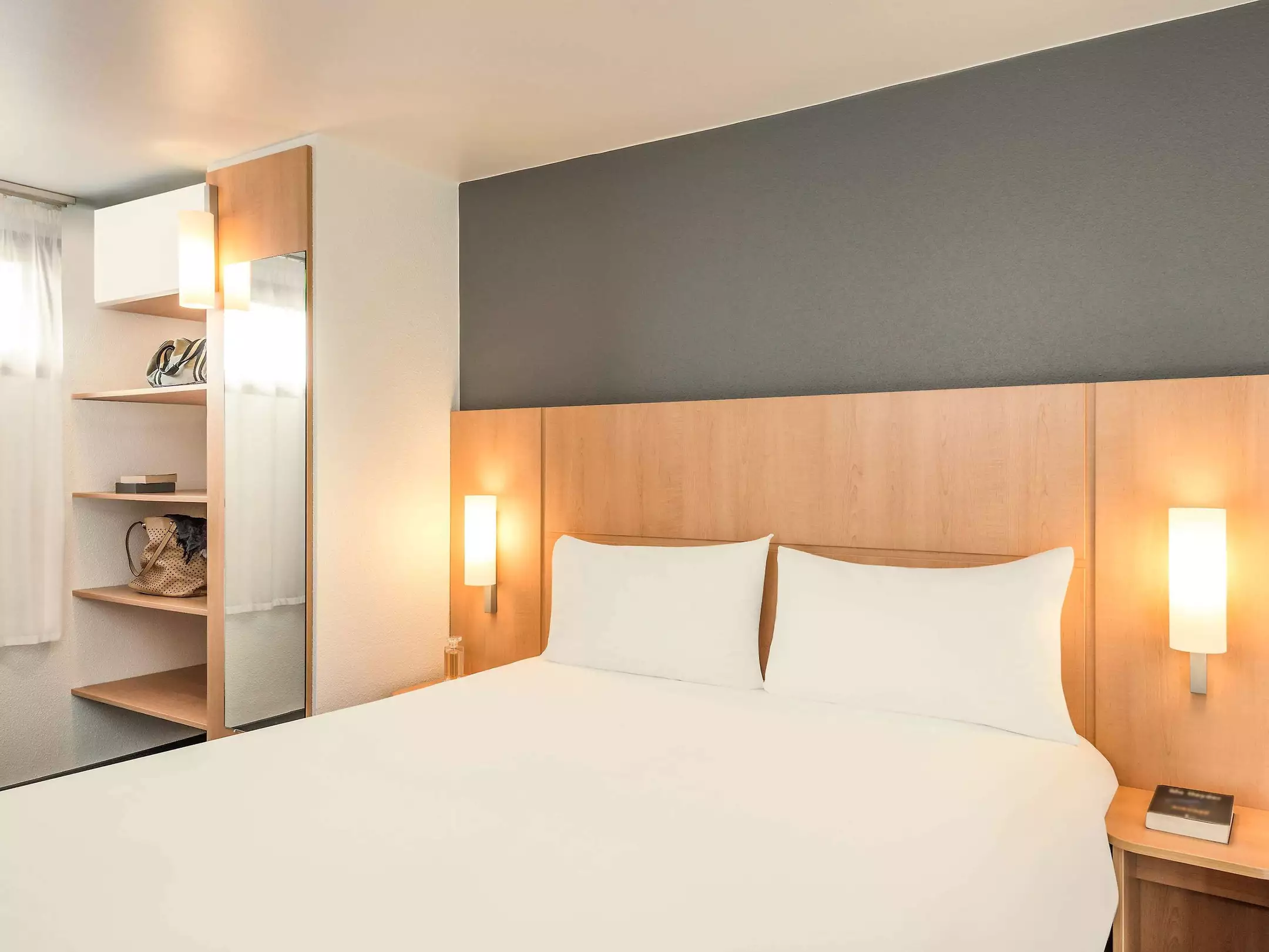 هتل ibis Paris Bastille Faubourg-Saint-Antoine 11ème پاریس