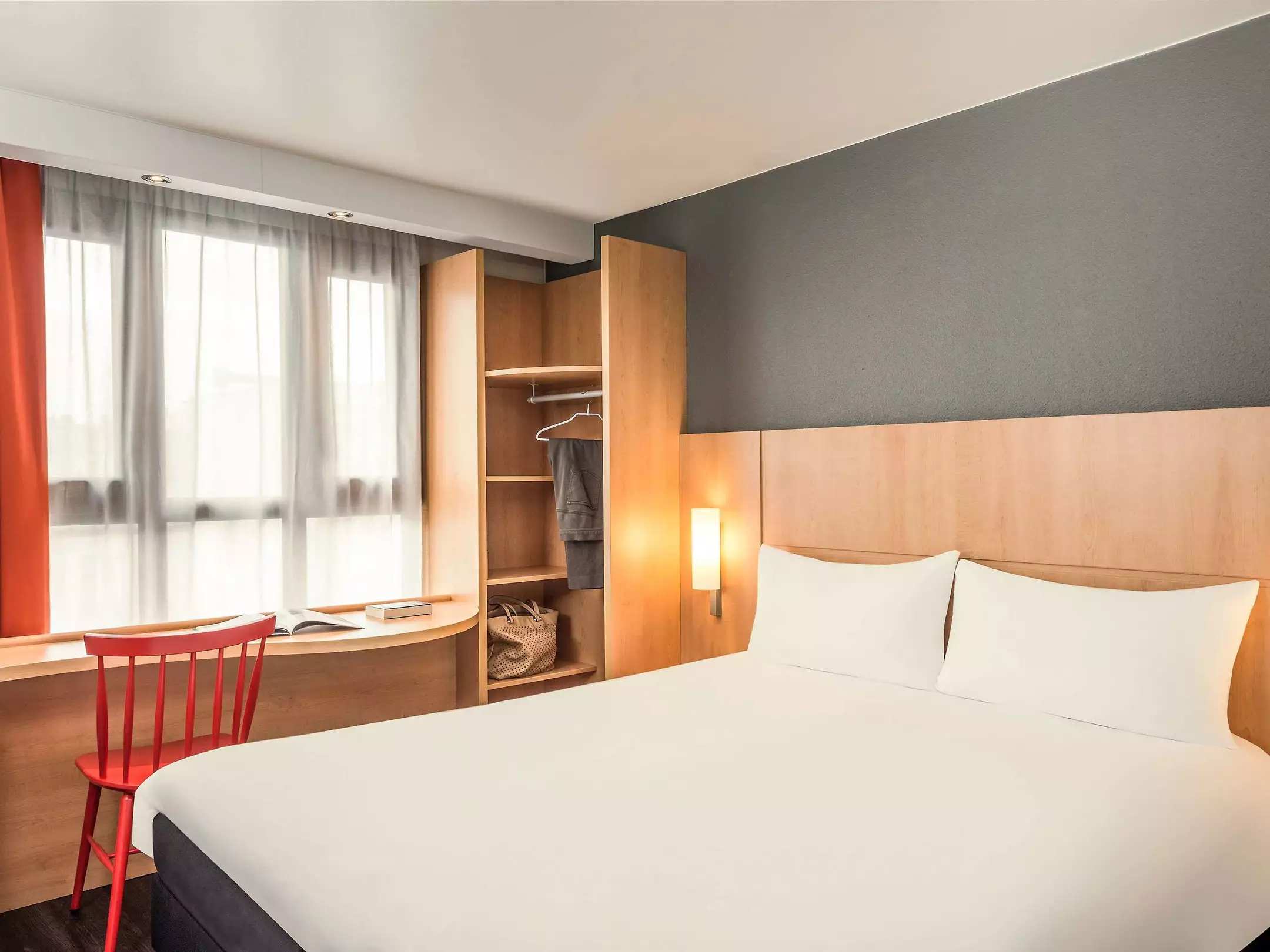 هتل ibis Paris Bastille Faubourg-Saint-Antoine 11ème پاریس