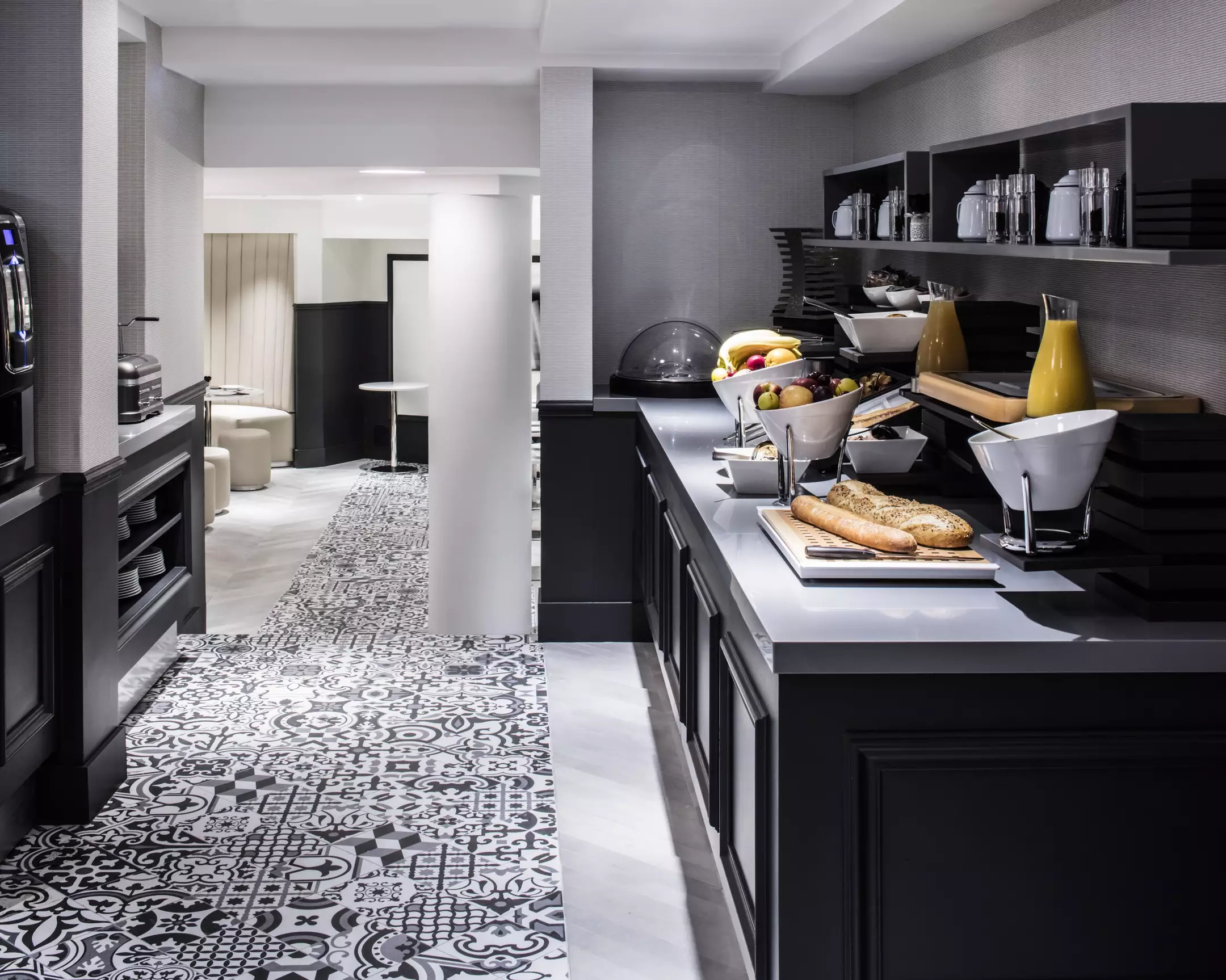 هتل Trinité Haussmann پاریس