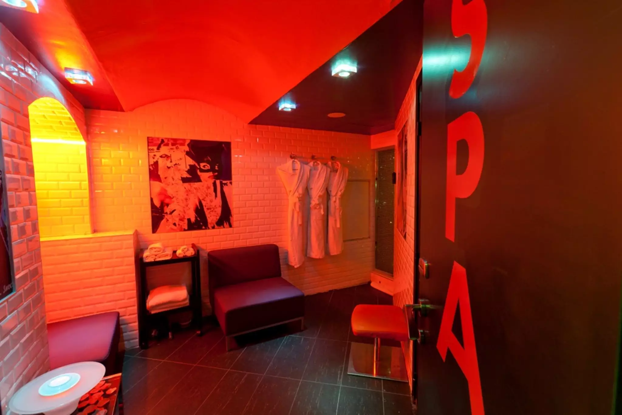 هتل Sublim - Autonomous Hotel پاریس