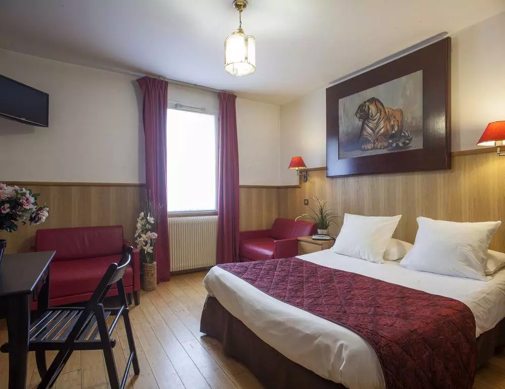 هتل de la Felicite پاریس