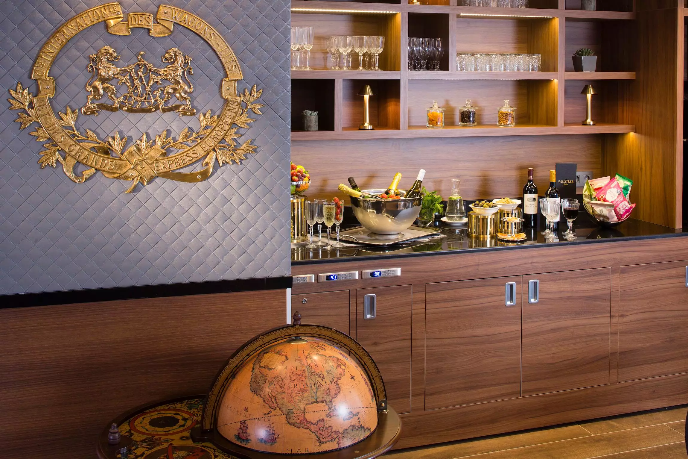 هتل Hotel Whistler پاریس