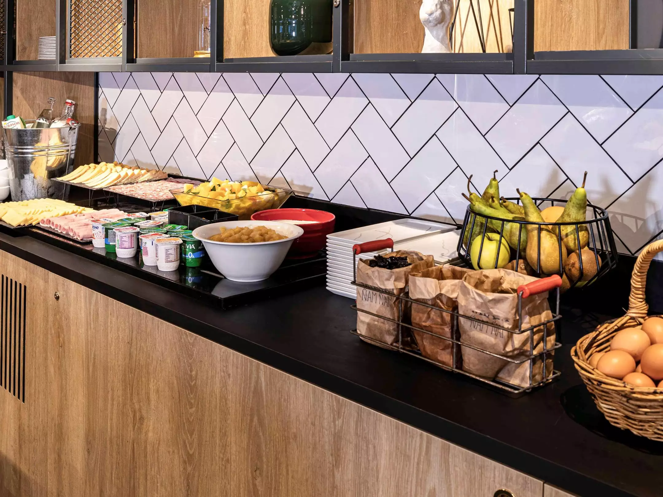 هتل Hôtel ibis Nanterre la Défense پاریس