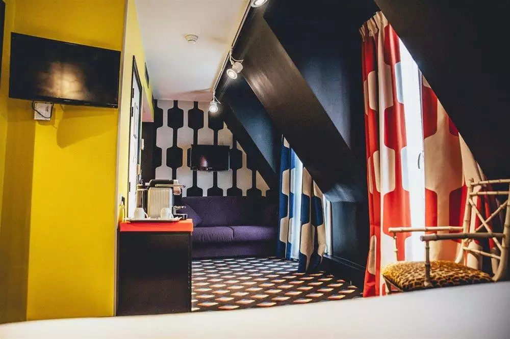 هتل Hotel Du Continent پاریس