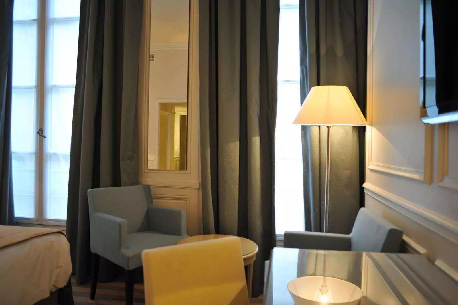 هتل Hotel Universite Paris پاریس