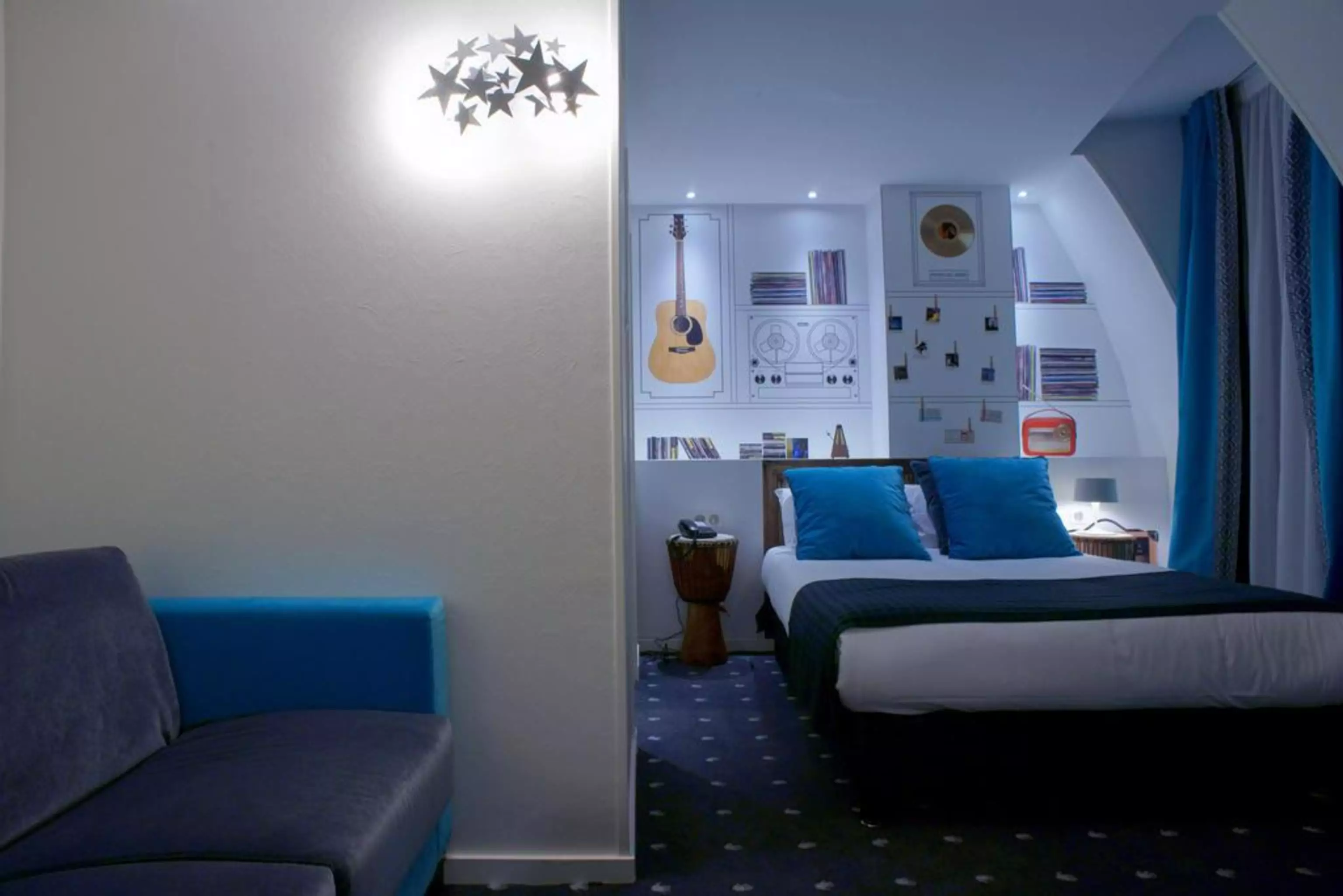 هتل Hotel Du Triangle d'Or پاریس