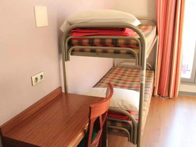 هتل اسمارت پلیس پاریس پاریس