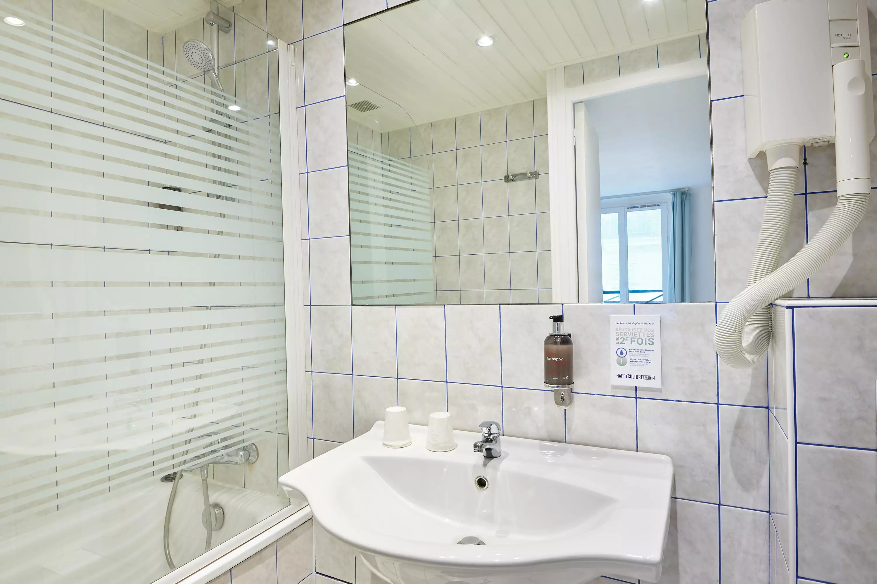 هتل Hôtel Kabanel پاریس