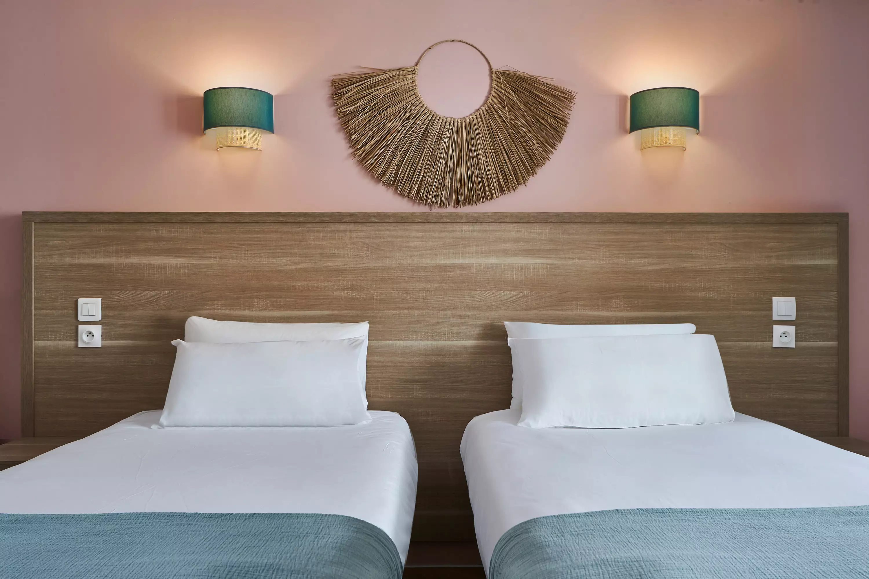 هتل Hôtel Kabanel پاریس