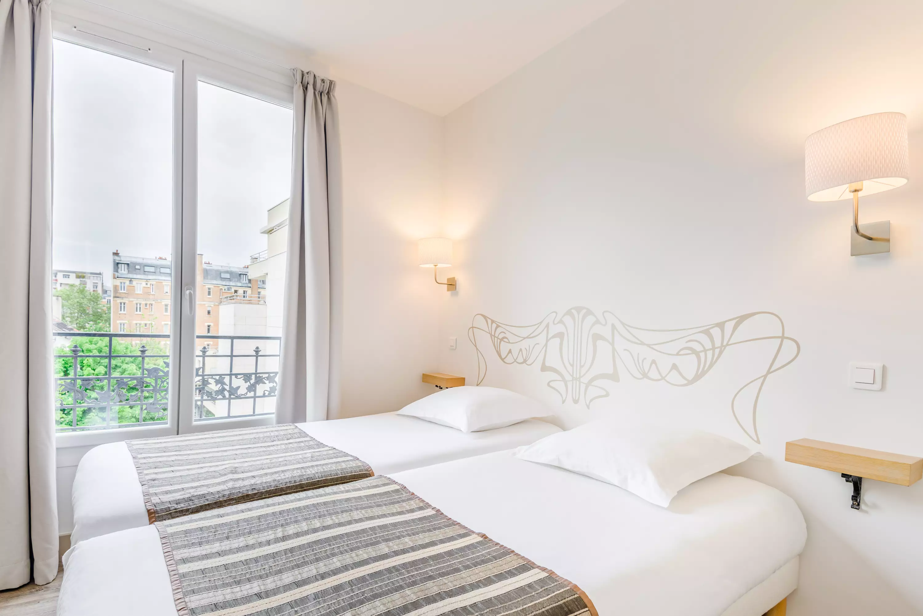 هتل Hôtel Korner Eiffel پاریس