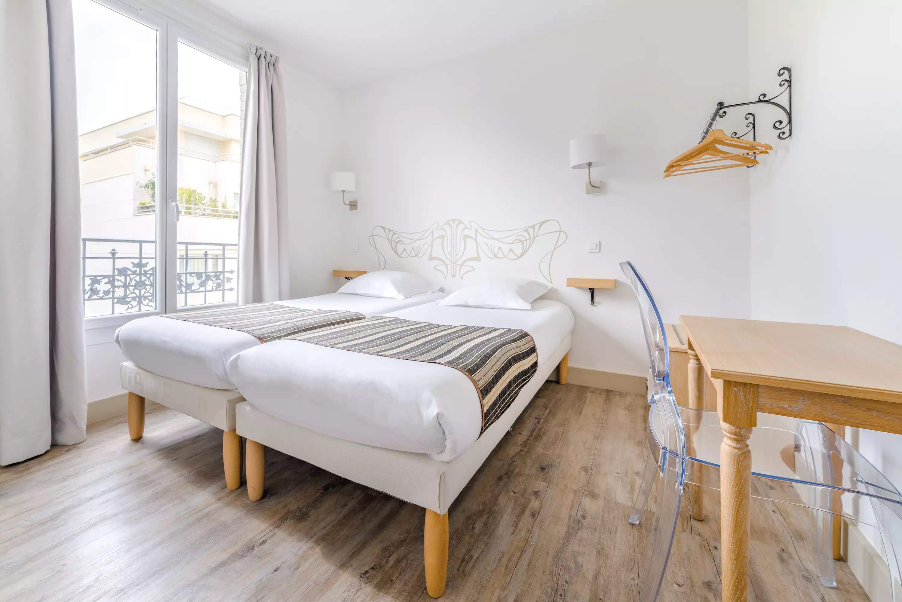 هتل Hôtel Korner Eiffel پاریس