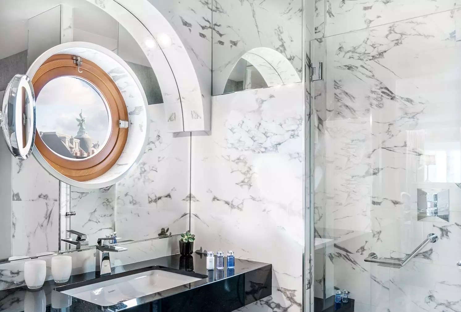 Alibaba https://cdn.alibaba.ir/ostorage/hotel-accommodation-images/6888bdeaac13a7ed0d85bc05_Paris-Maison-Albar-Hotels-Le-Diamond-0.webp