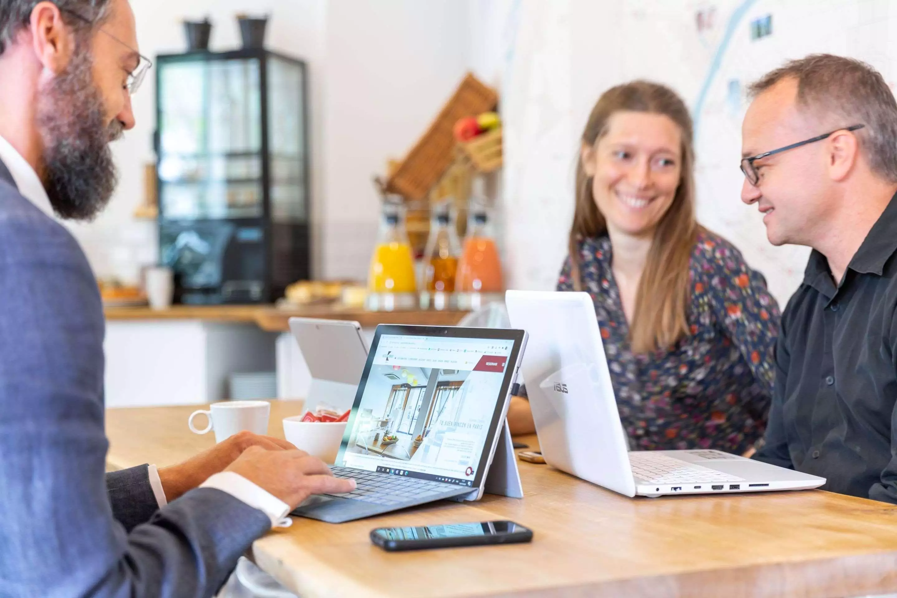 هتل Le Villiers پاریس