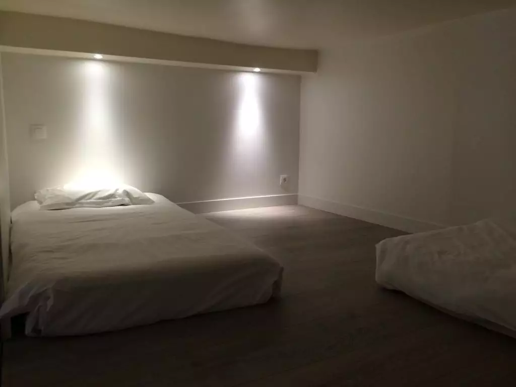 Alibaba https://cdn.alibaba.ir/ostorage/hotel-accommodation-images/6888bf99ac13a7ed0d85bfdb_Paris-Little-Regina-0.webp