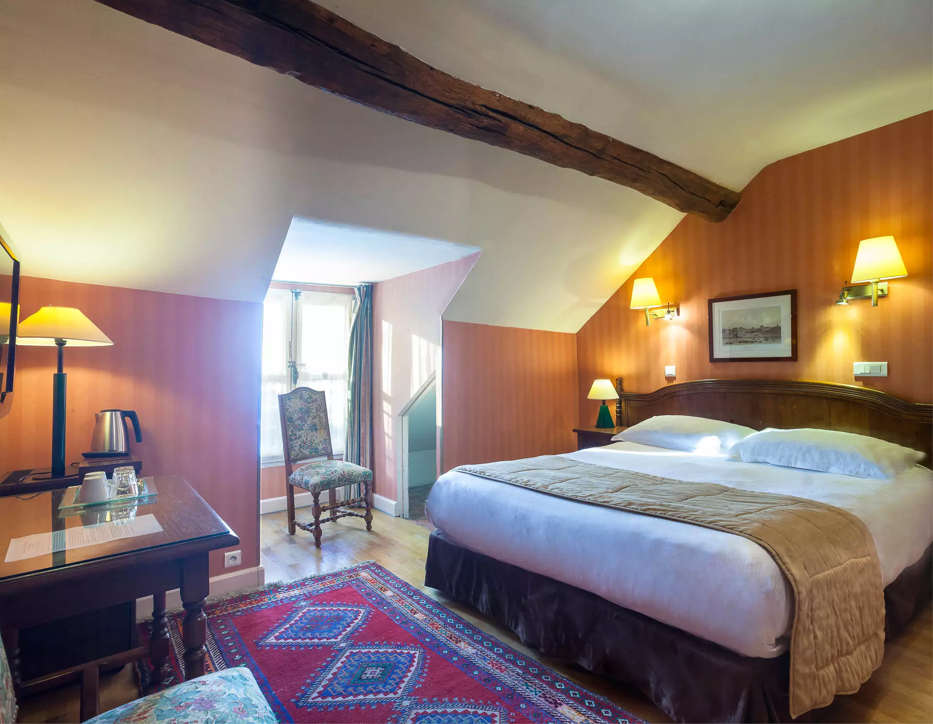 هتل Hôtel du Palais Bourbon پاریس