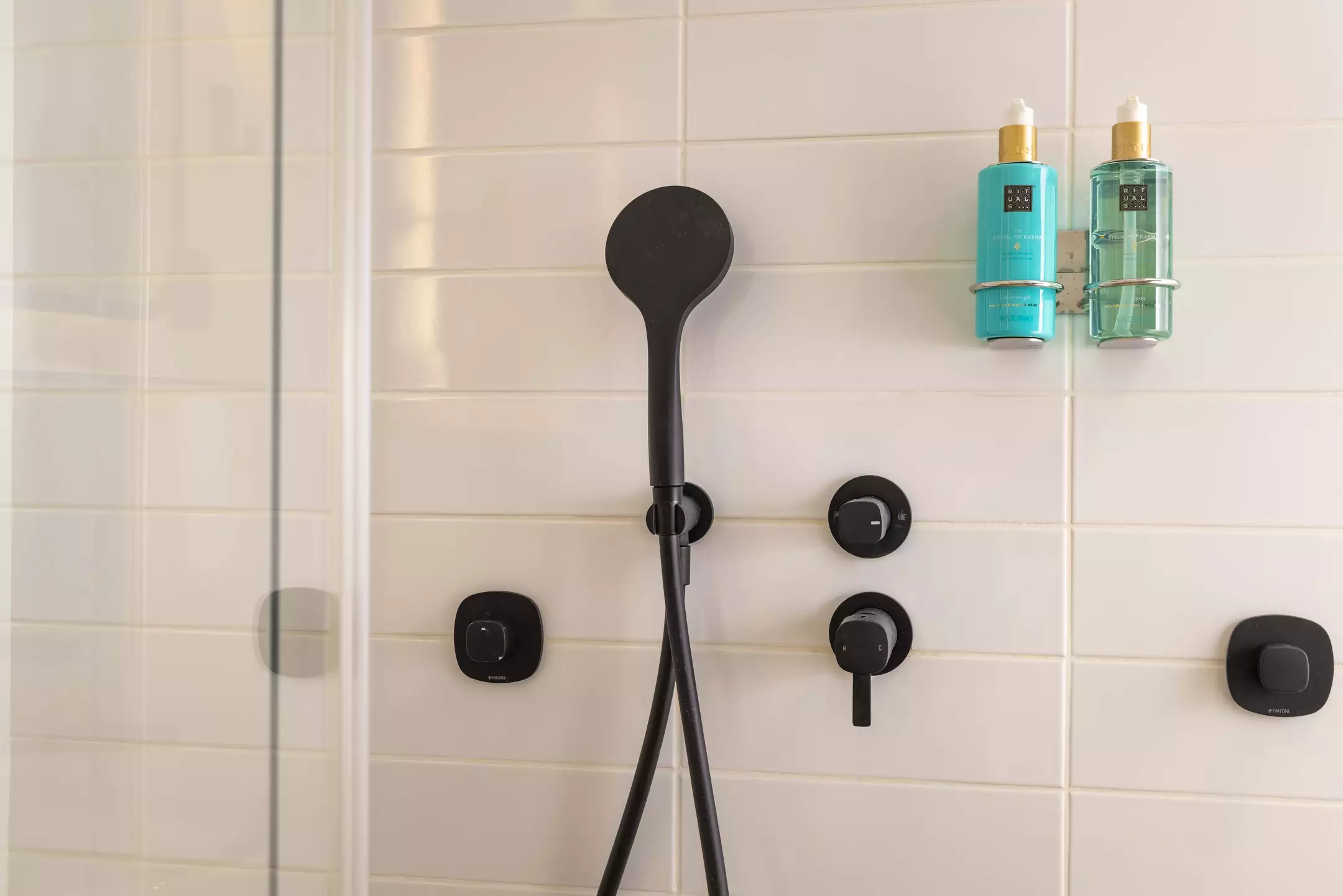 هتل Hotel Le 12 پاریس