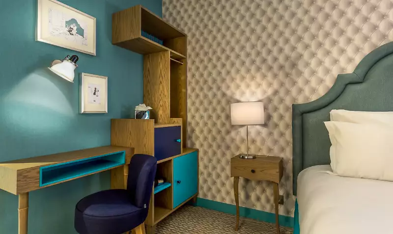 هتل لا پارازین بای الگانسیا پاریس