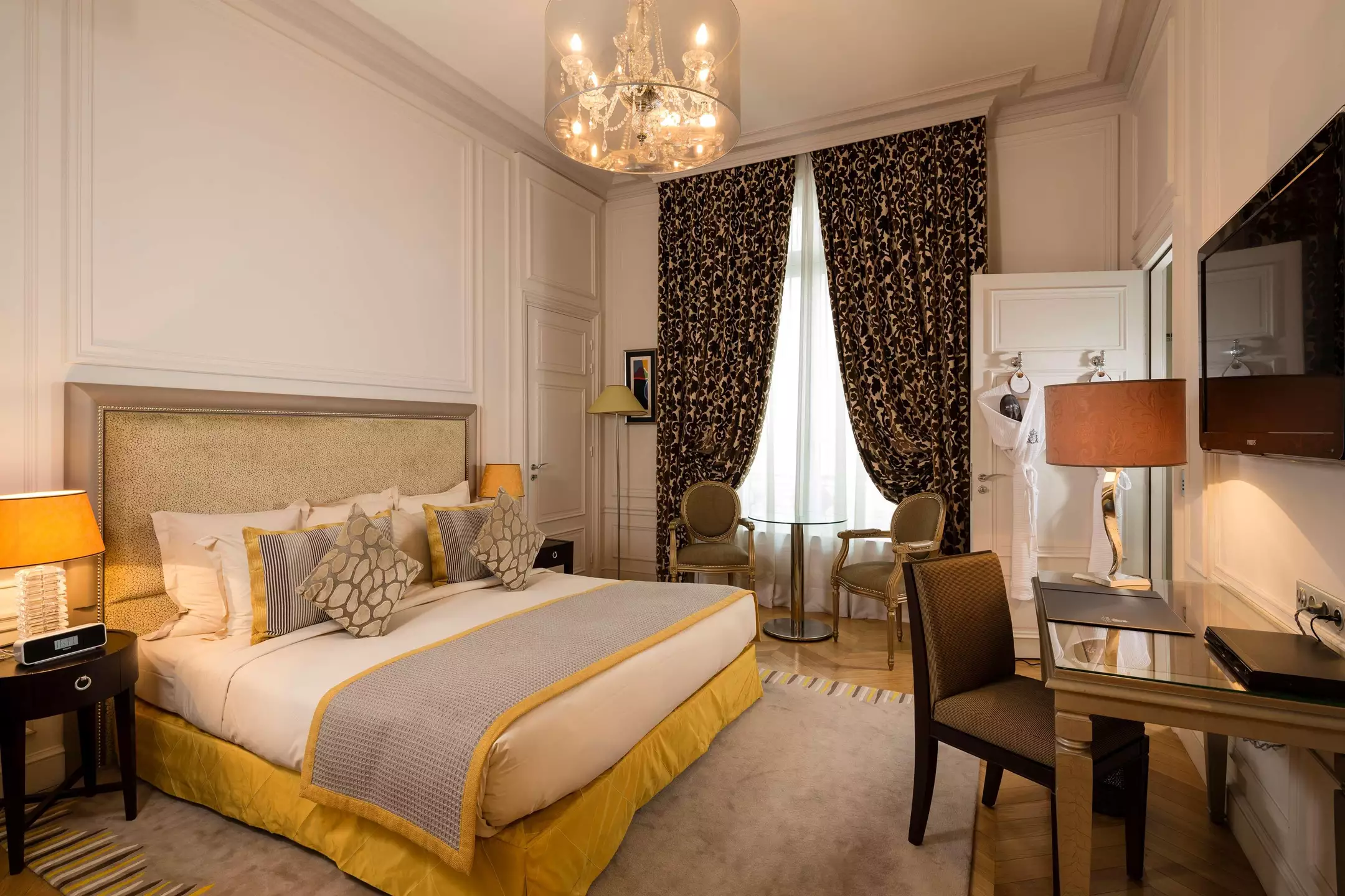 هتل Majestic Hotel-Spa Paris پاریس