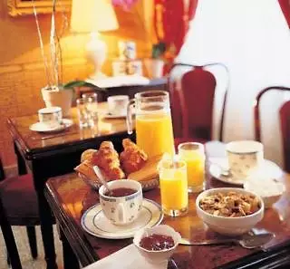 Alibaba https://cdn.alibaba.ir/ostorage/hotel-accommodation-images/6888c231ac13a7ed0d85c563_Paris-H-tel-des-Ecrivains-0.webp